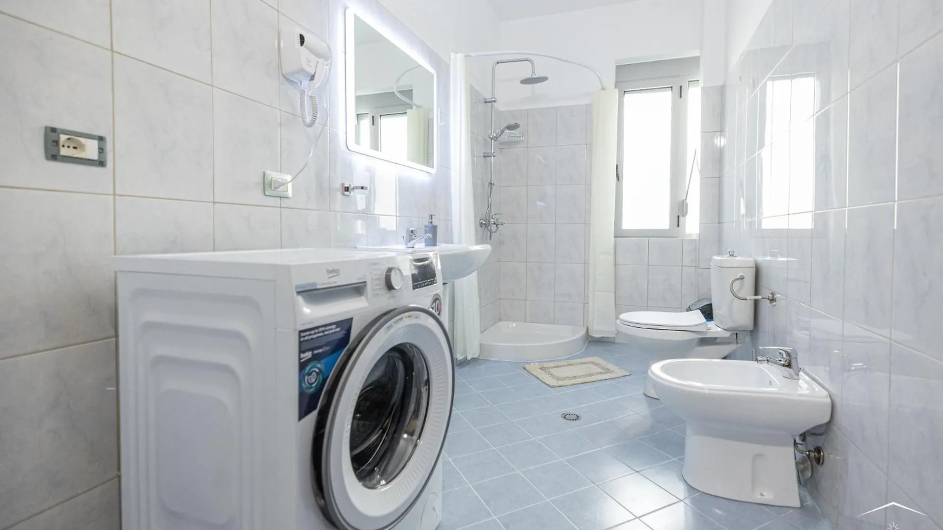 E&E Rooms Vlora - Seaside Escape 0*, Vlorë Αλβανία